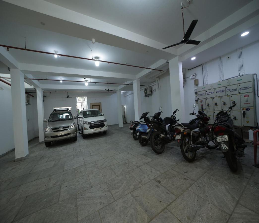 Nadanam Inn Pondicherry Luaran gambar