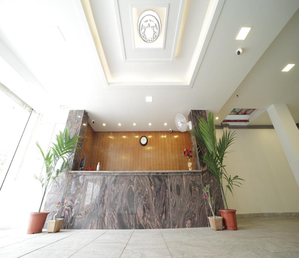 Nadanam Inn Pondicherry Luaran gambar