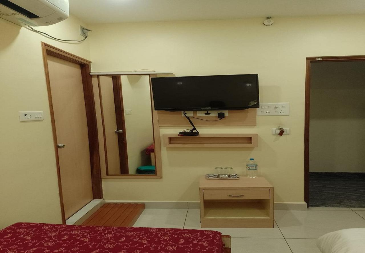 Nadanam Inn Pondicherry Luaran gambar