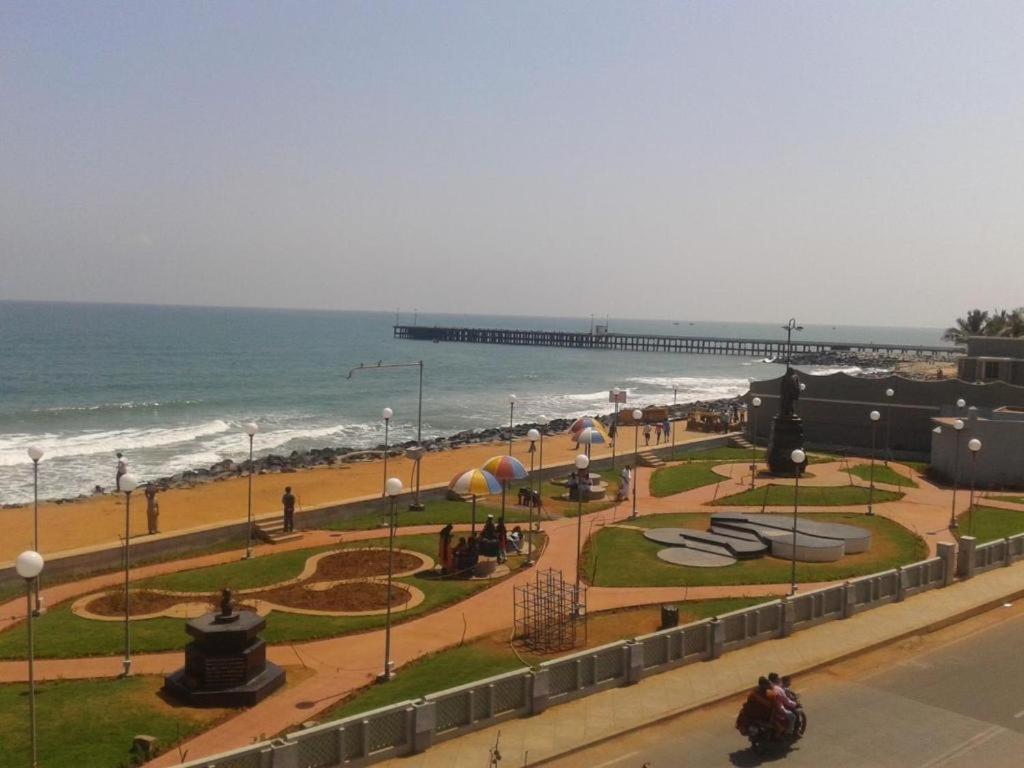 Nadanam Inn Pondicherry Luaran gambar